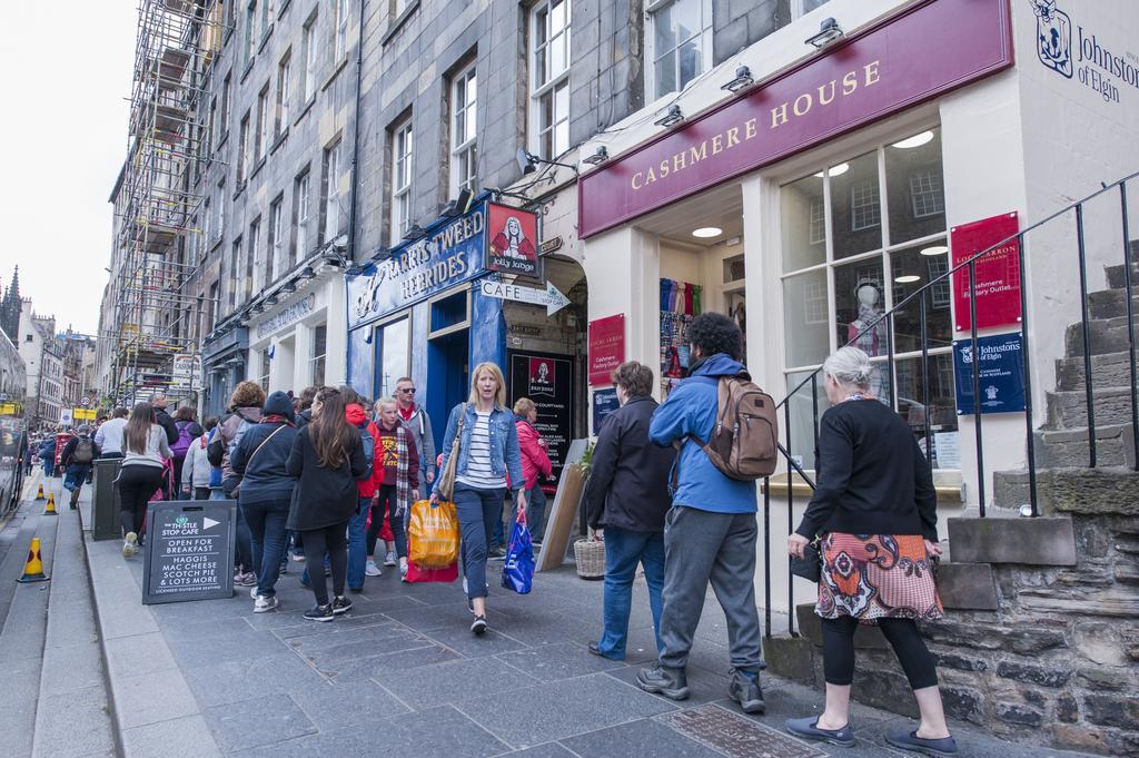 Writers View, Royal Mile Apartment เอดินบะระ ภายนอก รูปภาพ